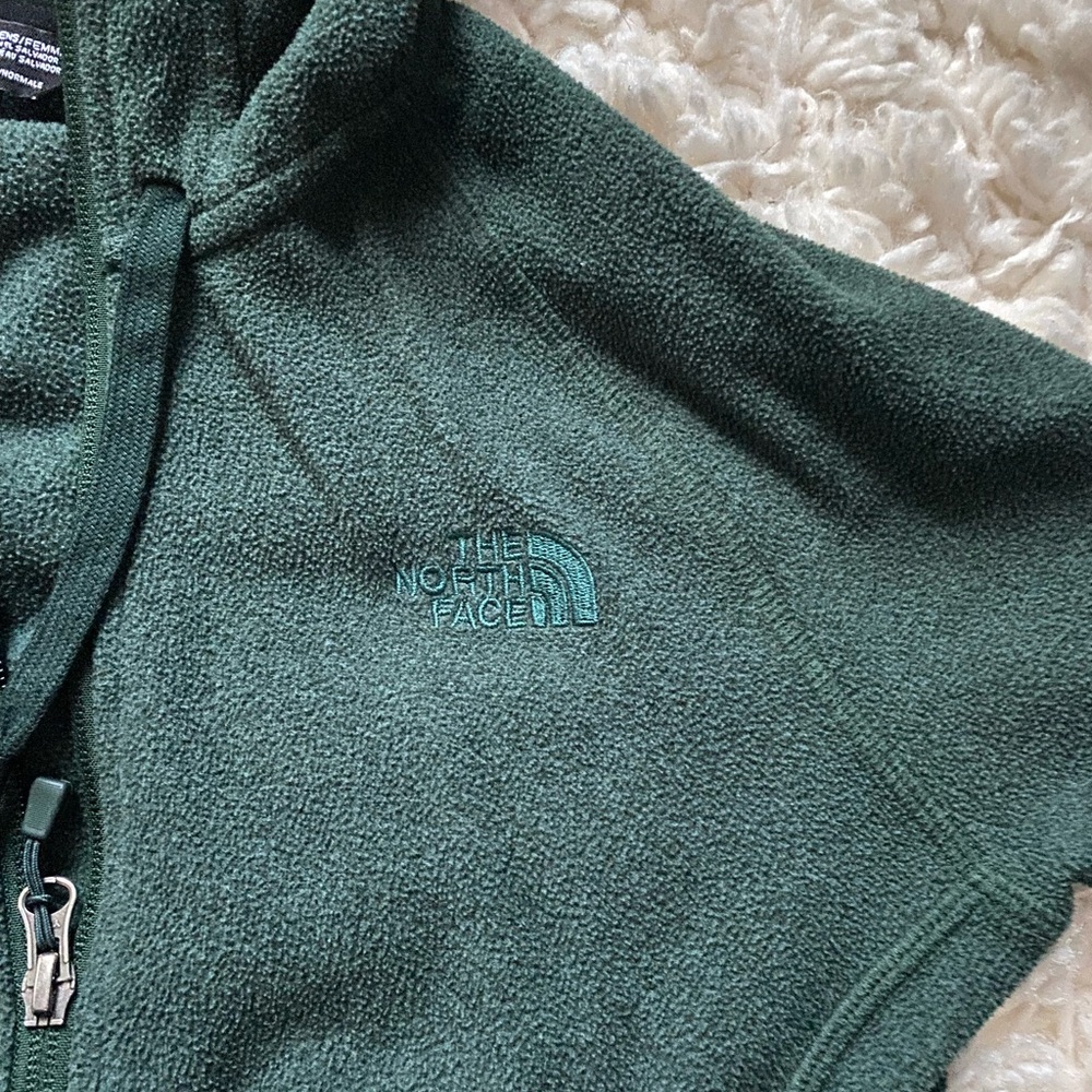 North Face Size Small - Picture 2 of 4